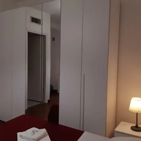 Rosa Guest house *